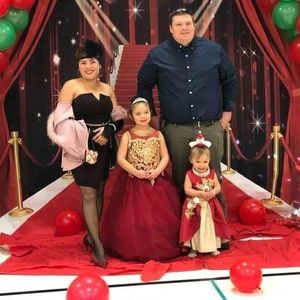 Meet your Posher, Maricel